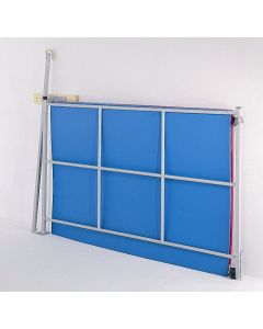 Mat gate climbing frame