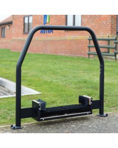 Premier boot wiper - floor fixed. 1m wide
