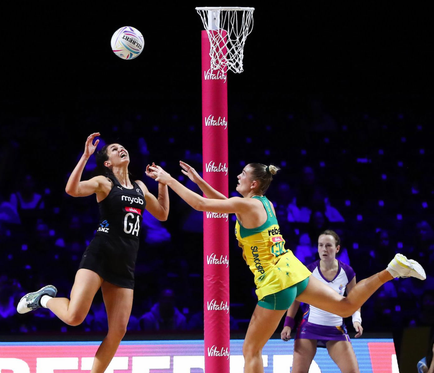 Netball post padding - competition - indoor
